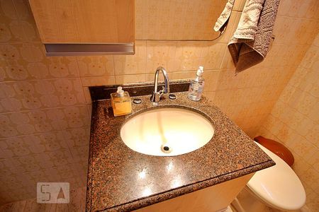 Lavabo de casa à venda com 4 quartos, 237m² em Vila Humaitá, Santo André