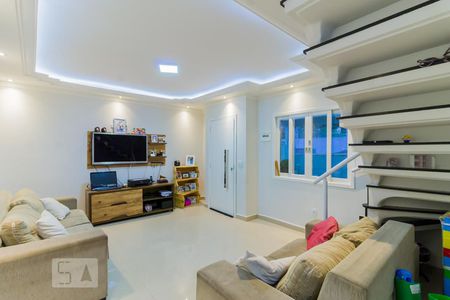 Sala de casa para alugar com 3 quartos, 250m² em Vila Moreira, Guarulhos