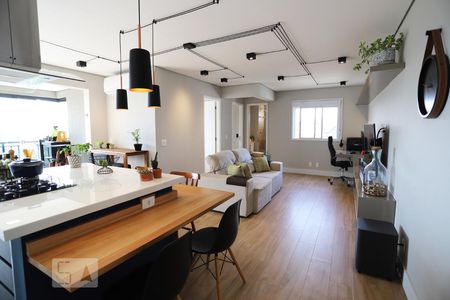 Sala de apartamento para alugar com 2 quartos, 77m² em Alphaville Empresarial, Barueri