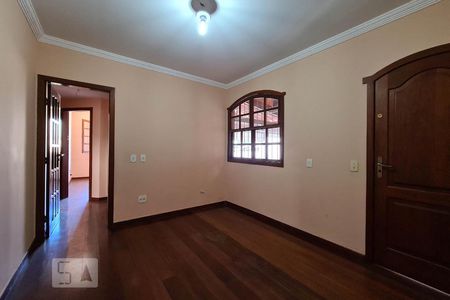 Sala de casa à venda com 3 quartos, 150m² em Santa Tereza, Belo Horizonte