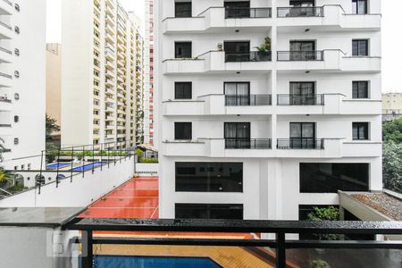 Sala - Varanda - Vista de apartamento para alugar com 1 quarto, 53m² em Pinheiros, São Paulo
