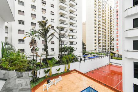 Sala - Varanda - Vista de apartamento para alugar com 1 quarto, 53m² em Pinheiros, São Paulo
