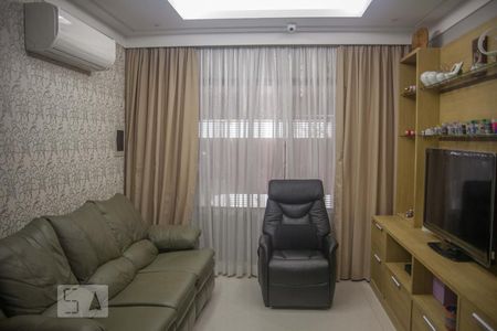 Sala de casa à venda com 4 quartos, 140m² em Jardim Independência, São Paulo