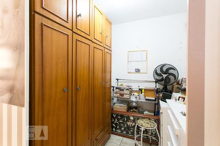 Closet da Suíte de casa à venda com 2 quartos, 140m² em Vila Esperança, São Paulo