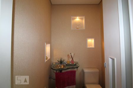 Banheiro 4 lavabo de casa à venda com 3 quartos, 475m² em Rudge Ramos, São Bernardo do Campo