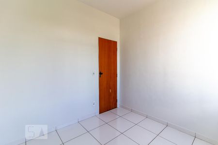 Quarto 1 de apartamento para alugar com 3 quartos, 58m² em Santo André, Belo Horizonte