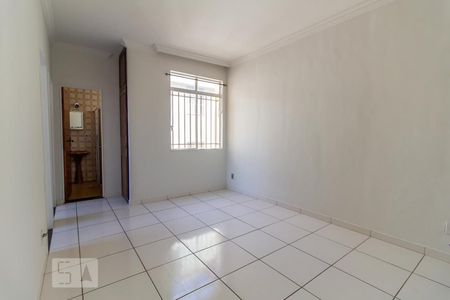 Sala de apartamento para alugar com 3 quartos, 58m² em Santo André, Belo Horizonte