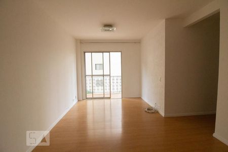 Sala de apartamento para alugar com 3 quartos, 68m² em Santana, São Paulo