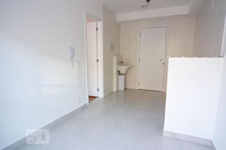 Sala de apartamento para alugar com 1 quarto, 31m² em Vila Palmeiras, São Paulo