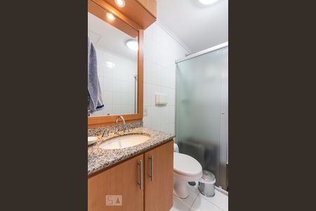 Apartamento à venda com 80m², 3 quartos e 2 vagas Apartamento à venda com 80m², 3 quartos e 2 vagasBanheiro
