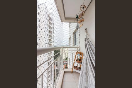 Varanda de apartamento à venda com 3 quartos, 80m² em Umuarama, Osasco