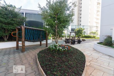 Apartamento à venda com 80m², 3 quartos e 2 vagas Apartamento à venda com 80m², 3 quartos e 2 vagasPlayground