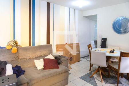 Sala de casa à venda com 2 quartos, 200m² em Jardim City, Guarulhos