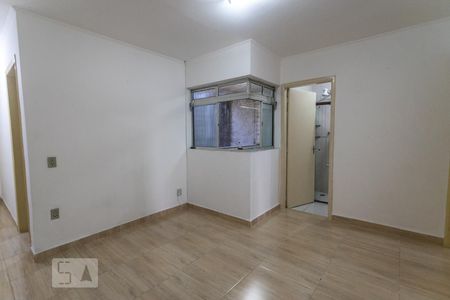 Sala de apartamento para alugar com 2 quartos, 70m² em Vila Romana, São Paulo