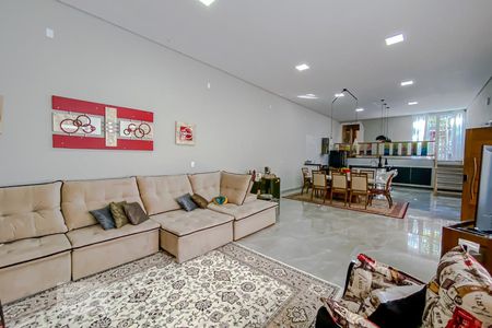 Sala de casa à venda com 2 quartos, 250m² em Vila Santa Clara, São Paulo