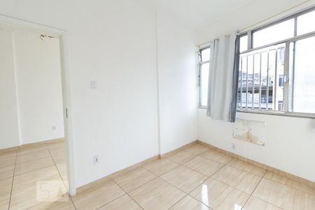 Quarto 1 de apartamento à venda com 2 quartos, 80m² em Higienópolis, Rio de Janeiro