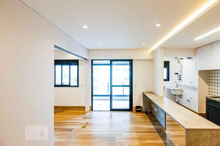 Sala de apartamento para alugar com 1 quarto, 51m² em Jardim Santo Amaro, São Paulo