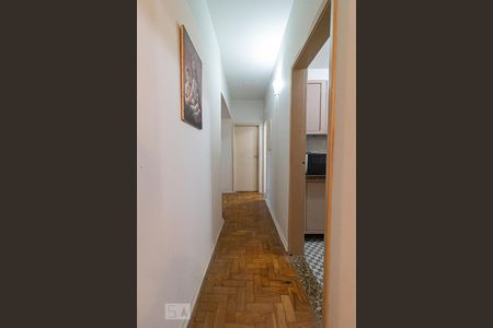 Corredor de apartamento à venda com 3 quartos, 90m² em Vila Buarque, São Paulo