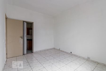 Quarto de apartamento para alugar com 1 quarto, 45m² em Jardim Carioca, Rio de Janeiro