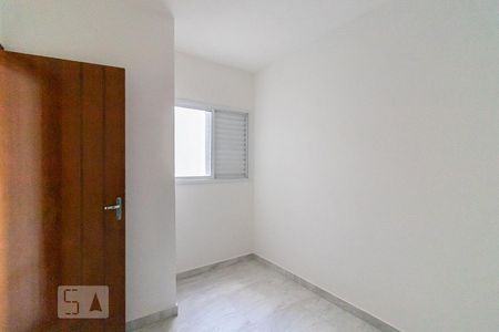 Quarto 1 de apartamento para alugar com 2 quartos, 50m² em Vila Ré, São Paulo