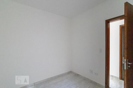 Quarto 1 de apartamento para alugar com 2 quartos, 50m² em Vila Ré, São Paulo