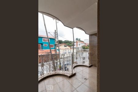 Varanda sala 2 de casa para alugar com 6 quartos, 1500m² em Vila Rosália, Guarulhos