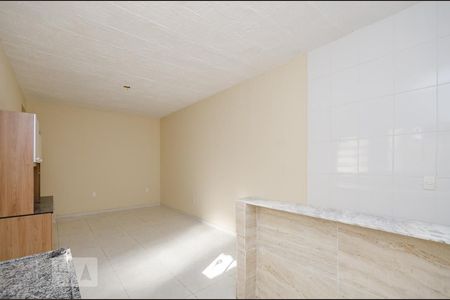 Sala - Cozinha de casa para alugar com 2 quartos, 45m² em Betânia, Belo Horizonte