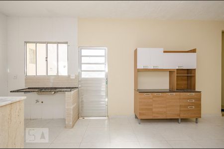 Sala - Cozinha de casa para alugar com 2 quartos, 45m² em Betânia, Belo Horizonte