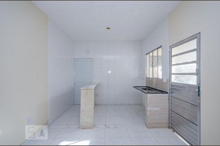 Sala - Cozinha de casa para alugar com 2 quartos, 45m² em Betânia, Belo Horizonte