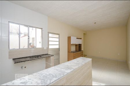 Sala - Cozinha de casa para alugar com 2 quartos, 45m² em Betânia, Belo Horizonte