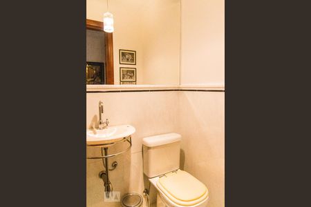 Lavabo de apartamento para alugar com 4 quartos, 140m² em Centro, Santo André