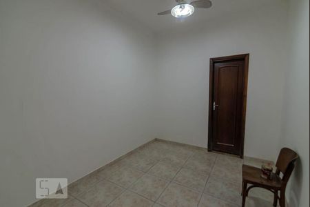 Quarto 2 de casa para alugar com 3 quartos, 100m² em São Cristóvão, Rio de Janeiro