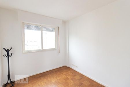 Quarto de apartamento à venda com 2 quartos, 84m² em Cerqueira César, São Paulo