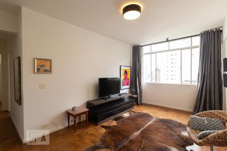 Sala de apartamento à venda com 2 quartos, 84m² em Cerqueira César, São Paulo