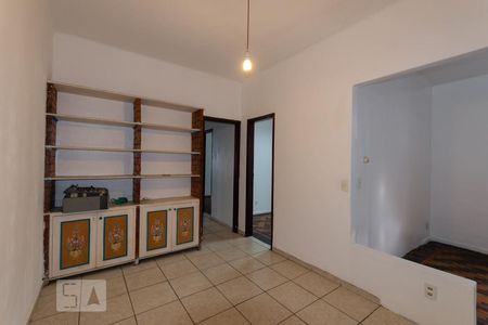 Sala de casa à venda com 4 quartos, 180m² em São Cristóvão, Rio de Janeiro