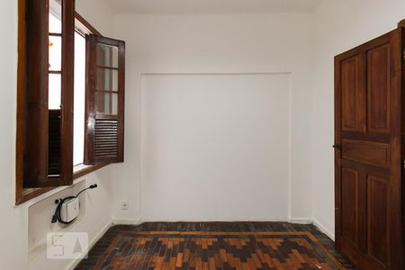 Quarto 2 de casa à venda com 4 quartos, 180m² em São Cristóvão, Rio de Janeiro