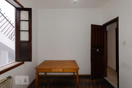 Quarto 1 de casa à venda com 4 quartos, 180m² em São Cristóvão, Rio de Janeiro