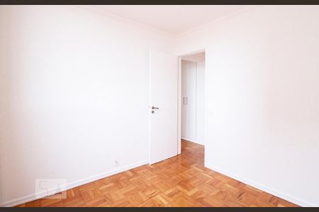 Quarto 1  de apartamento para alugar com 2 quartos, 56m² em Jardim da Glória, São Paulo