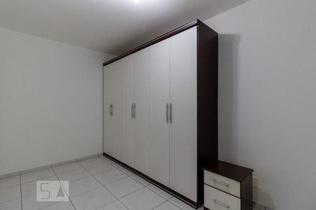 Quarto 2 de apartamento para alugar com 2 quartos, 55m² em Jardim Ester, São Paulo