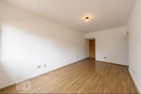 Apartamento à venda com 79m², 2 quartos e 1 vagaSala