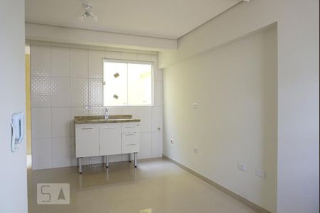 Sala/Cozinha de apartamento para alugar com 2 quartos, 40m² em Cidade Antônio Estêvão de Carvalho, São Paulo