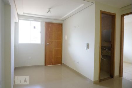 Sala/Cozinha de apartamento para alugar com 2 quartos, 40m² em Cidade Antônio Estêvão de Carvalho, São Paulo