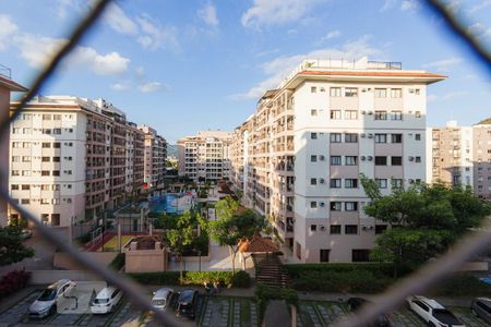 Vista de apartamento para alugar com 2 quartos, 65m² em Taquara, Rio de Janeiro