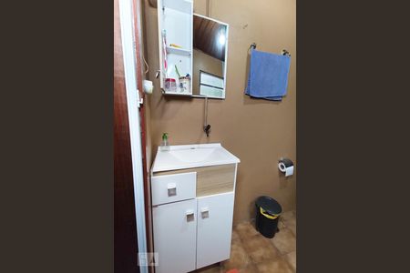 Banheiro de casa à venda com 1 quarto, 60m² em Feitoria, São Leopoldo