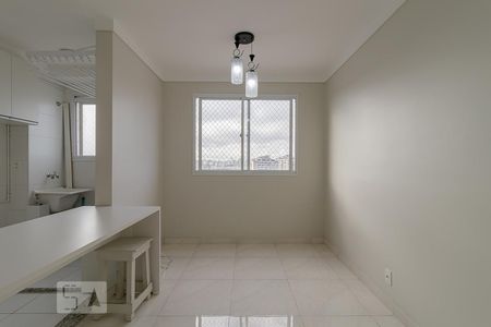 Apartamento para alugar com 40m², 2 quartos e 1 vagaSala