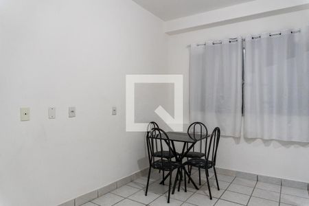 Sala de kitnet/studio para alugar com 1 quarto, 30m² em Jardim Lourdes, São Paulo