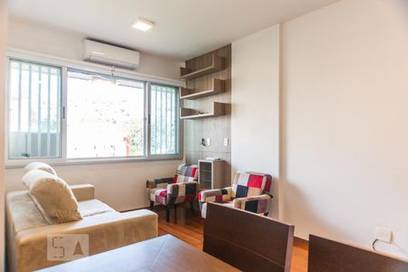 Sala de apartamento para alugar com 3 quartos, 70m² em Vila Paris, Belo Horizonte