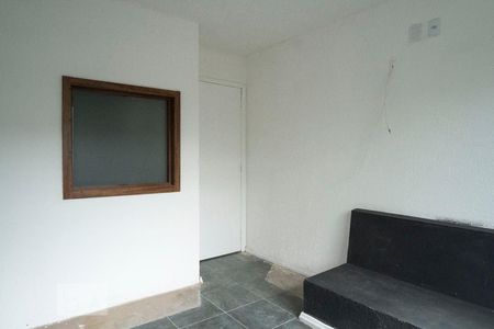 Sala/Quarto de apartamento para alugar com 1 quarto, 25m² em Santa Tereza, Porto Alegre