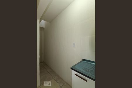 Cozinha de kitnet/studio para alugar com 1 quarto, 25m² em Santa Tereza, Porto Alegre