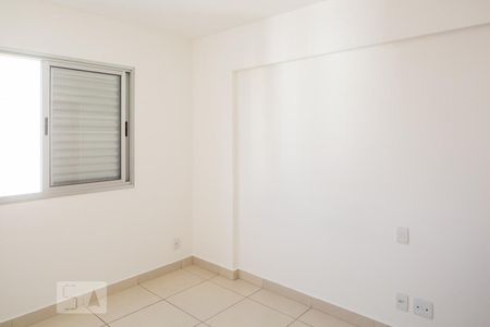 Quarto 1 (suíte) de apartamento para alugar com 2 quartos, 130m² em Centro, Belo Horizonte